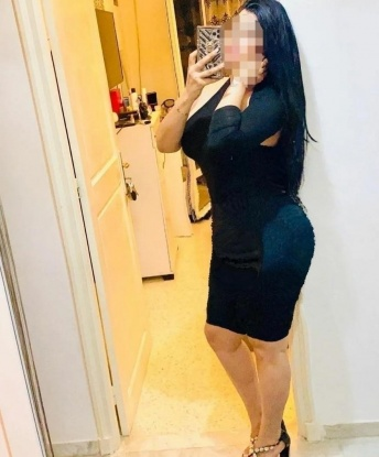 Экспрессивная шатенка с аппетитной фигурой приглашает в гости на отдых и расслабление. Отдохни со мной после тяжелого рабочего дня, и ты почувствуешь себя нежно любимым и желанным. 11359, 28 лет